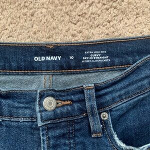 Old Navy Women’s Size 10 Extra High-Rise Curvy Sky-Hi Straight Jeans